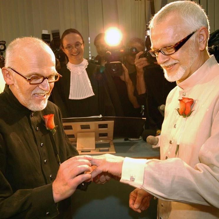 Roger Thibault, one half of first same-sex civil union in Quebec, dies at 77
